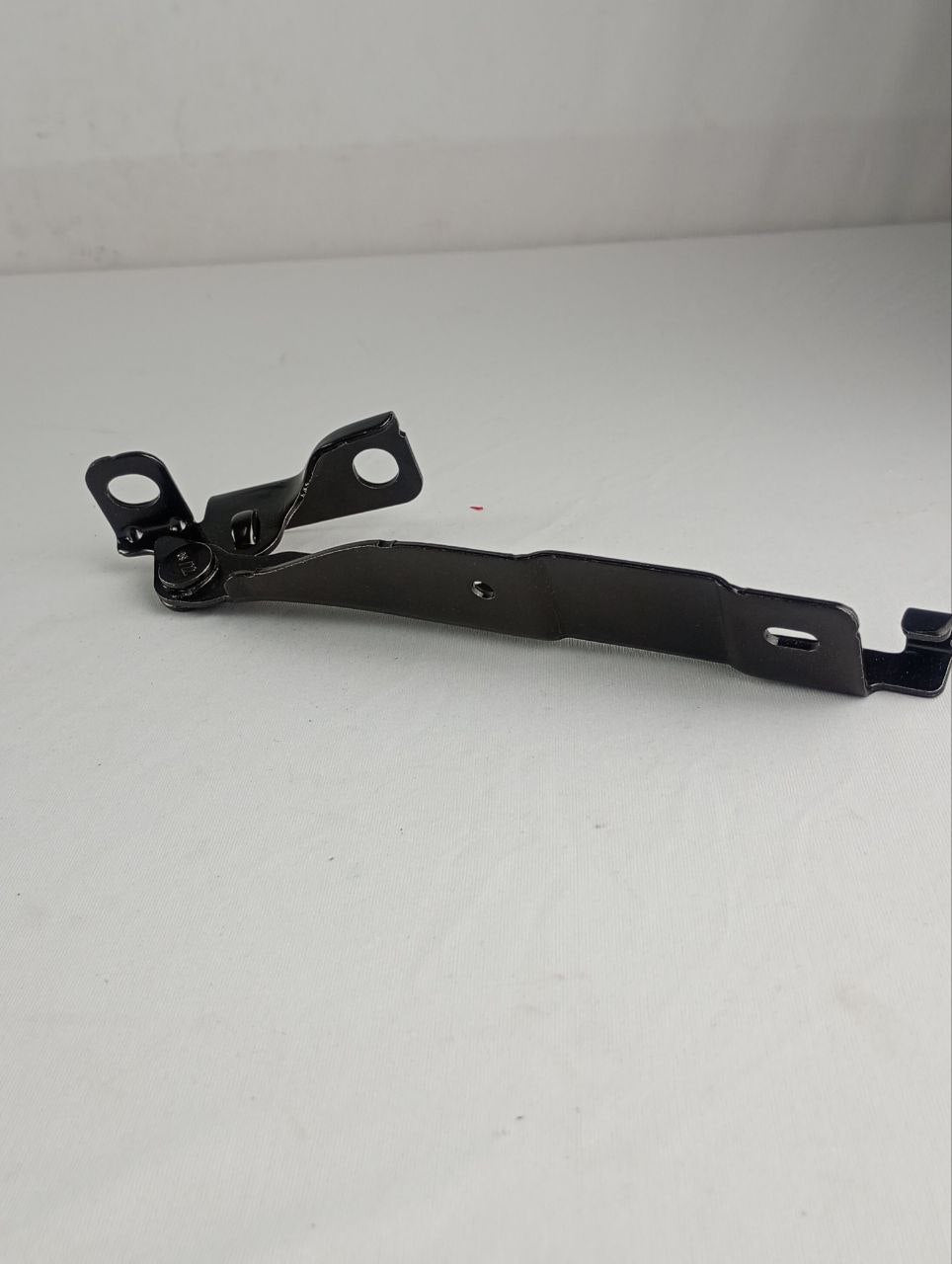 Dobradiça Capô Direita Peugeot/Citroën 207/C3 2006/2014 Nova