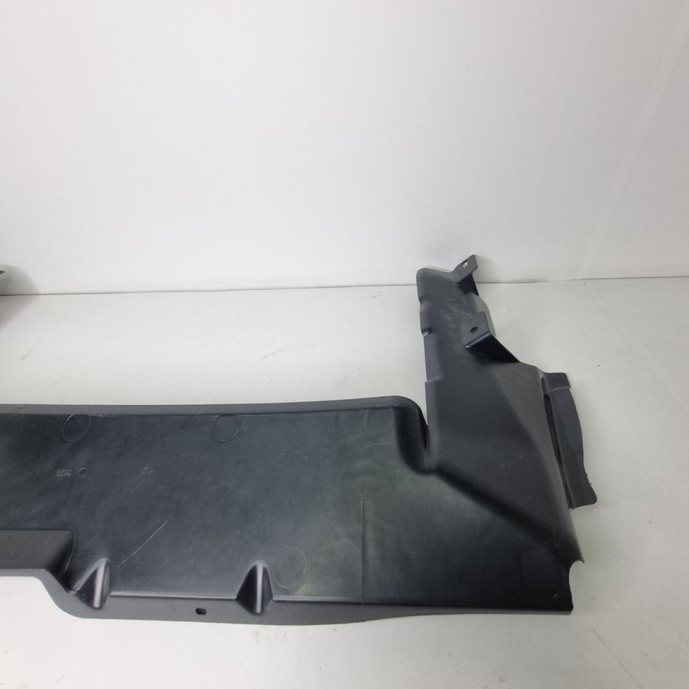 Defletor Superior do Radiador Renault Duster 2012/2015 Usado