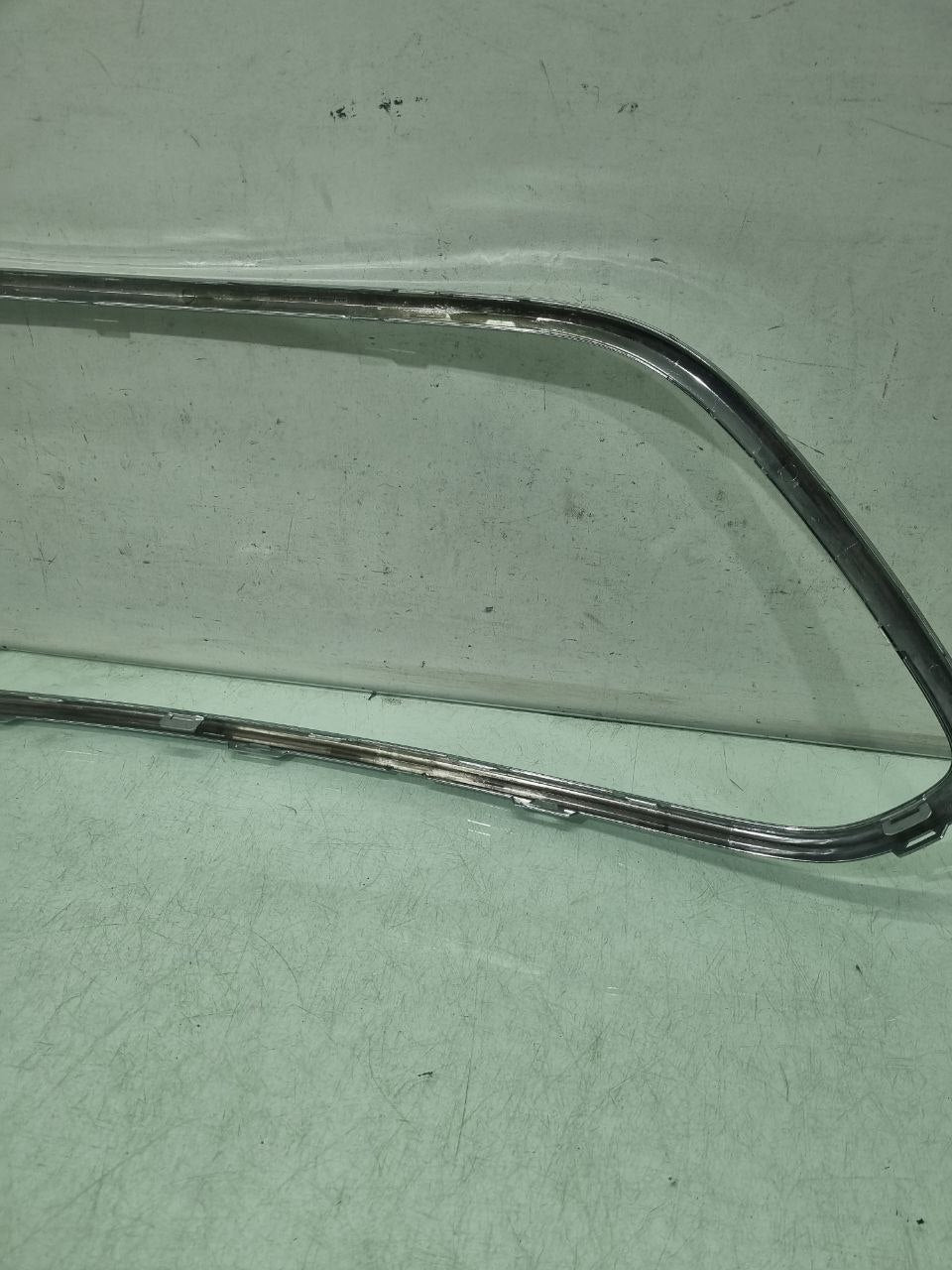 Friso Grade Inferior Ford Focus 2008/2012 Usado