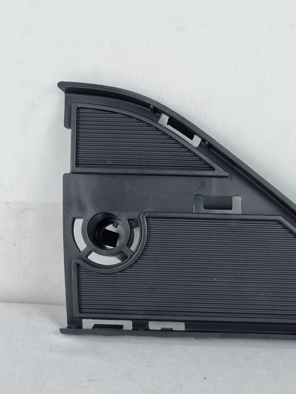 Moldura Retrovisor Diant Esq Chevrolet Onix/Prisma 2017/2021