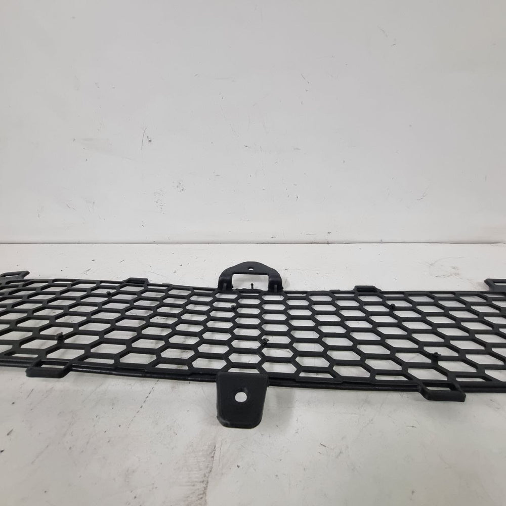 Grade Diant Inferior Fiat Palio Attractive 2012/2017