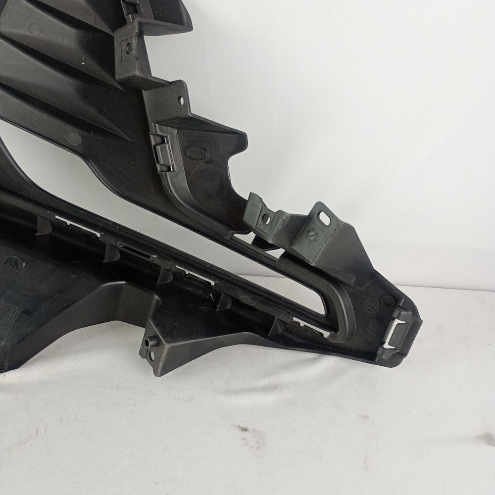 Moldura Farol Milha Dir GM Onix Onix Plus 2020/2026