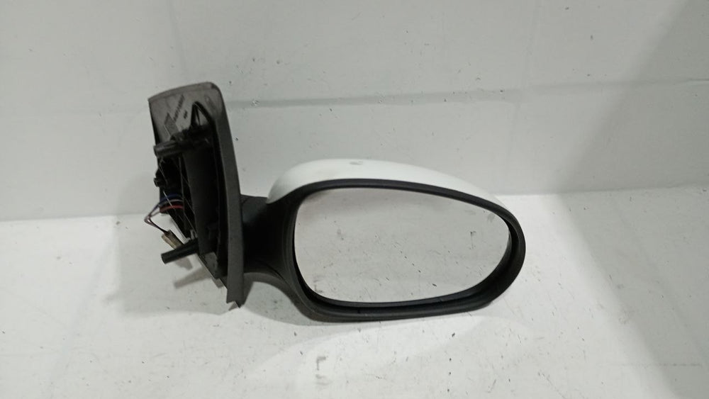 Retrovisor Dianteiro Direito Fiat Grand Siena 2012/2021 Usado