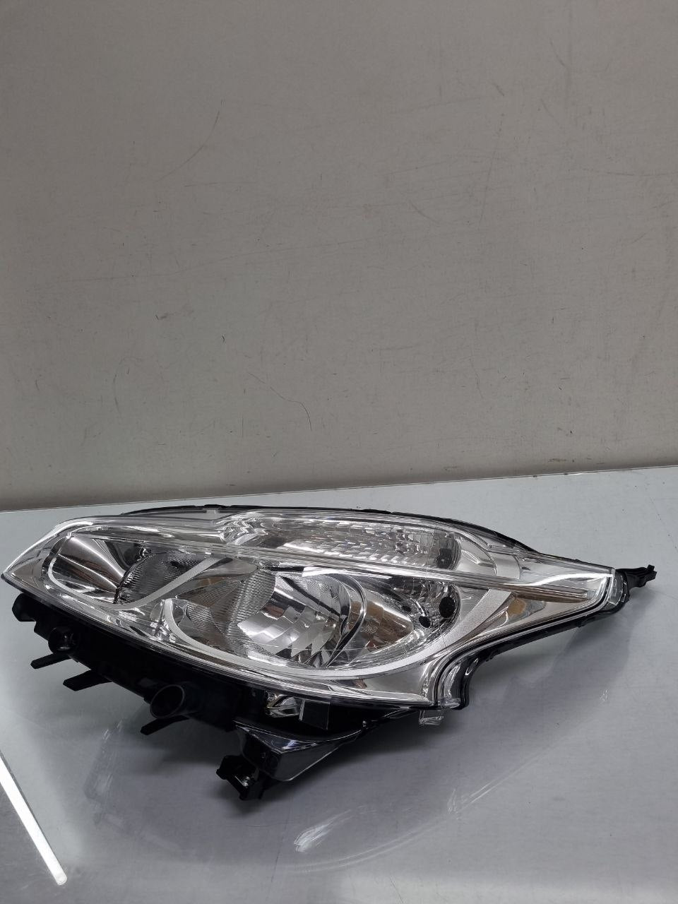 Farol Esquerdo 208 2013/2016 Original
