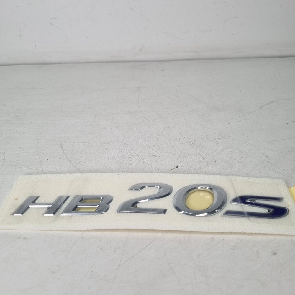 Emblema Tras Hyundai HB20S 2013/2019