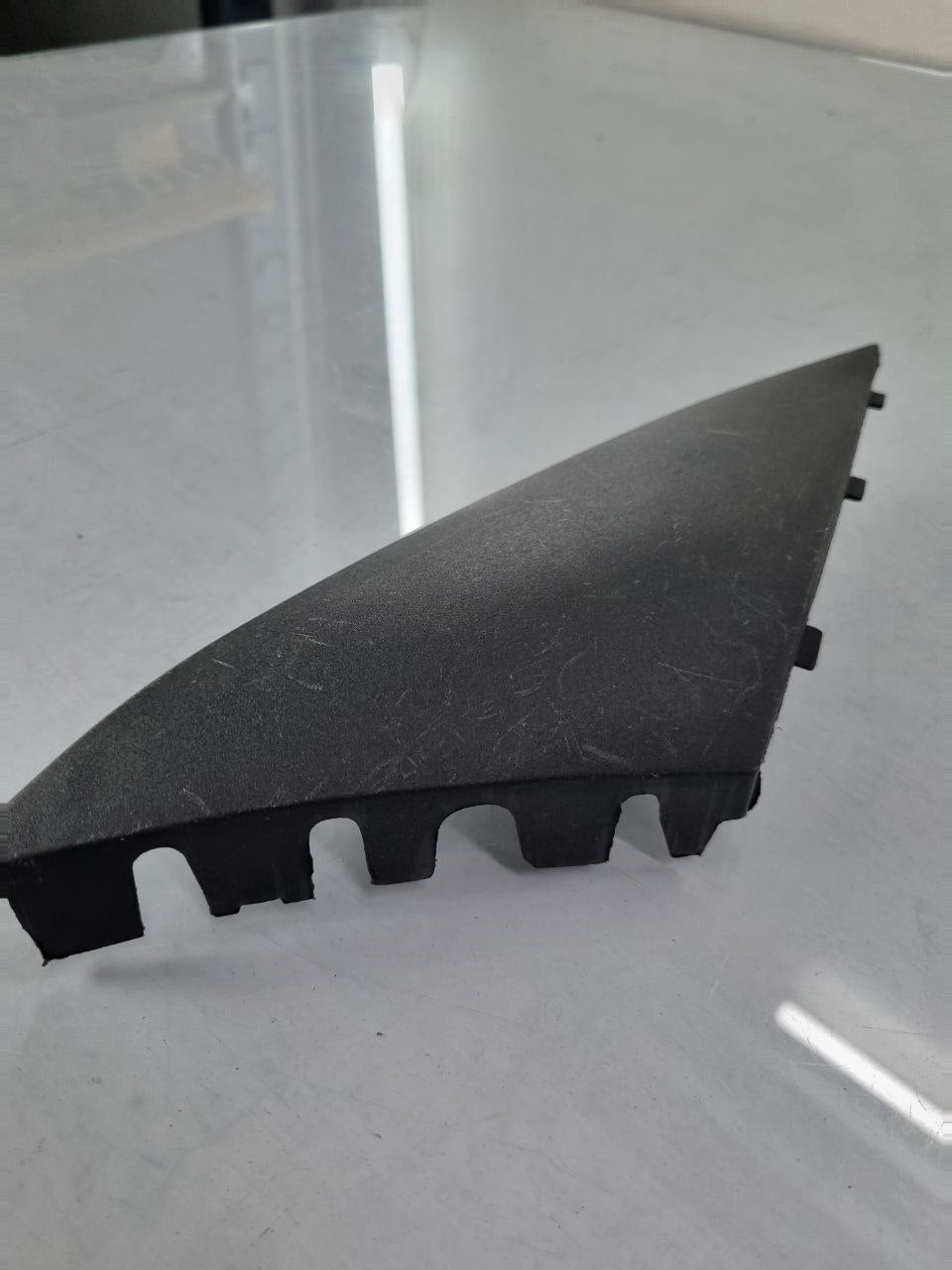 Acabamento Triangular Diant Esq Peugeot 207 2007/2014