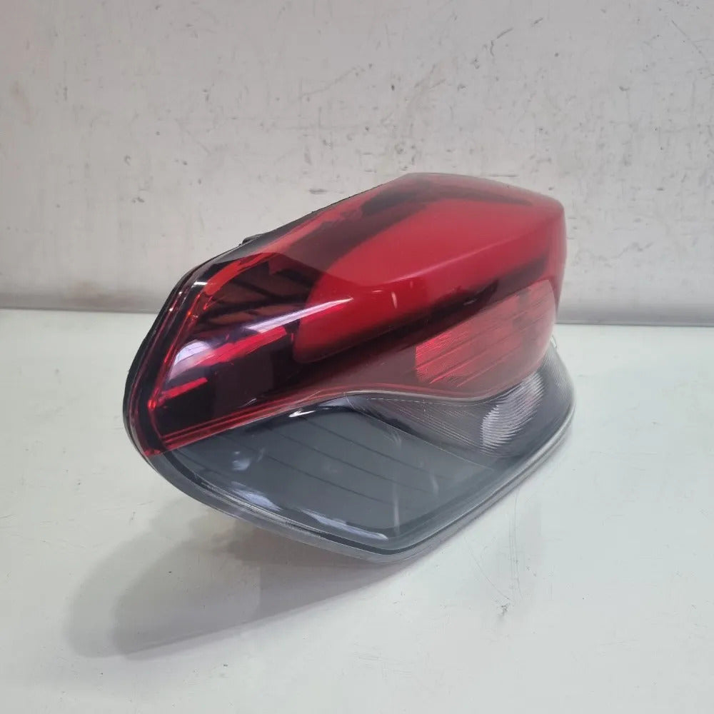 Lanterna Esquerda Pulse 2022/2025 Original Usada