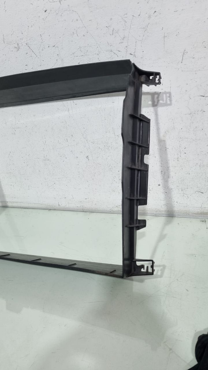 Quadro Defletor Radiador Renault Captur/Duster/Oroch 2017/2021