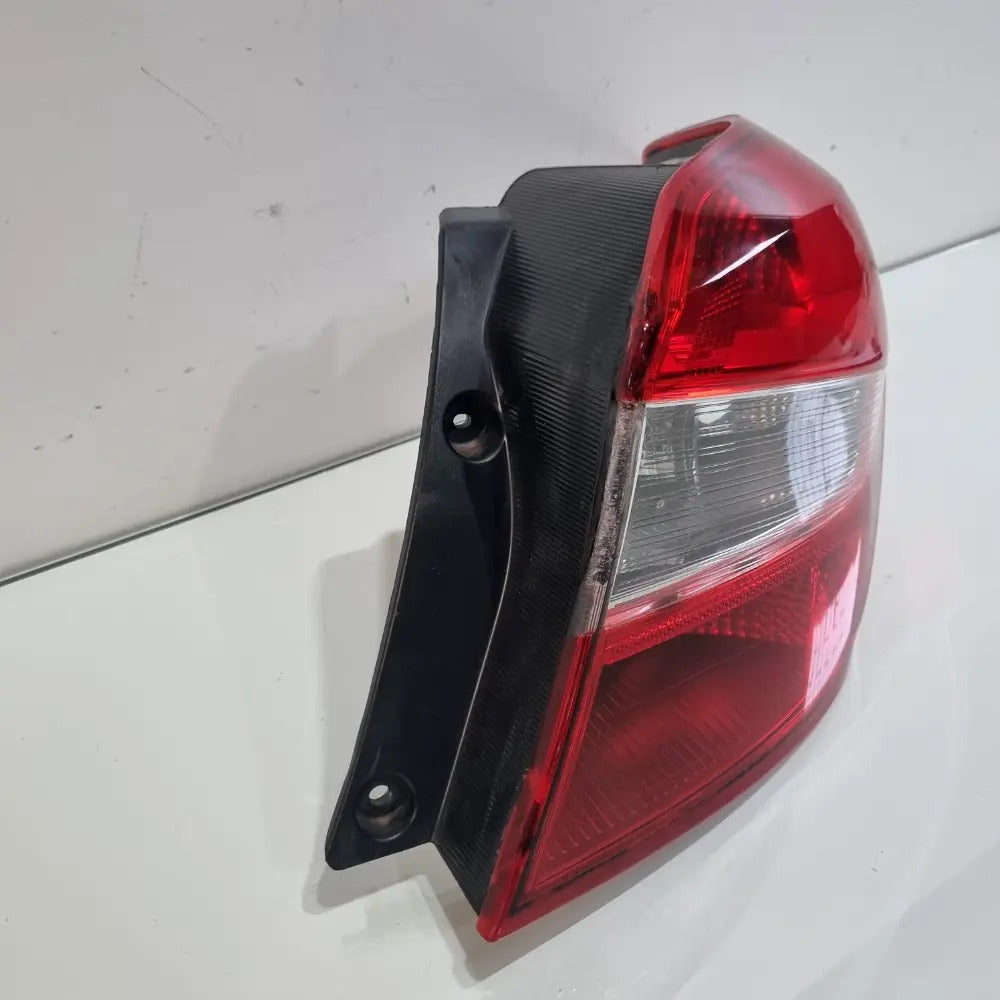 Lanterna Do Lado Direito Ford Ka Hatch Modelos 2015/2018