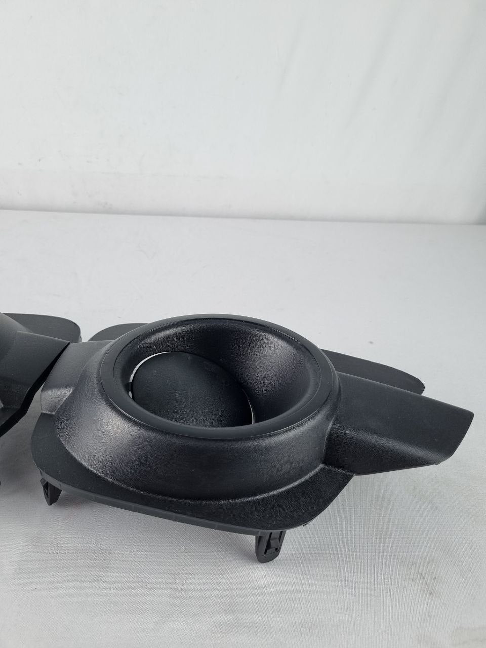 Moldura Farol Milha Diant Par Renault Kwid 2017/2021