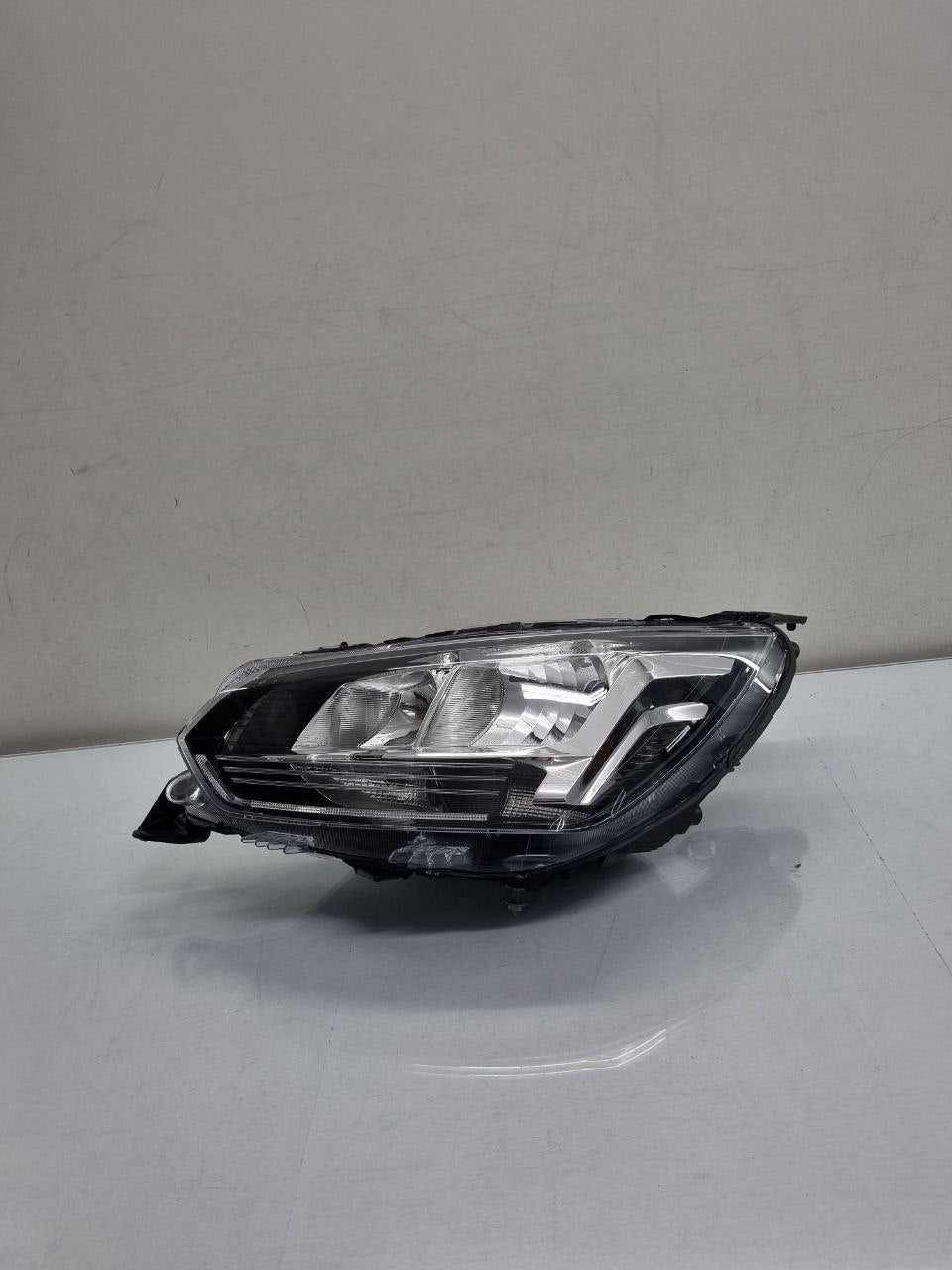 Farol Esquerdo 208 2021/2024 S/Led Original