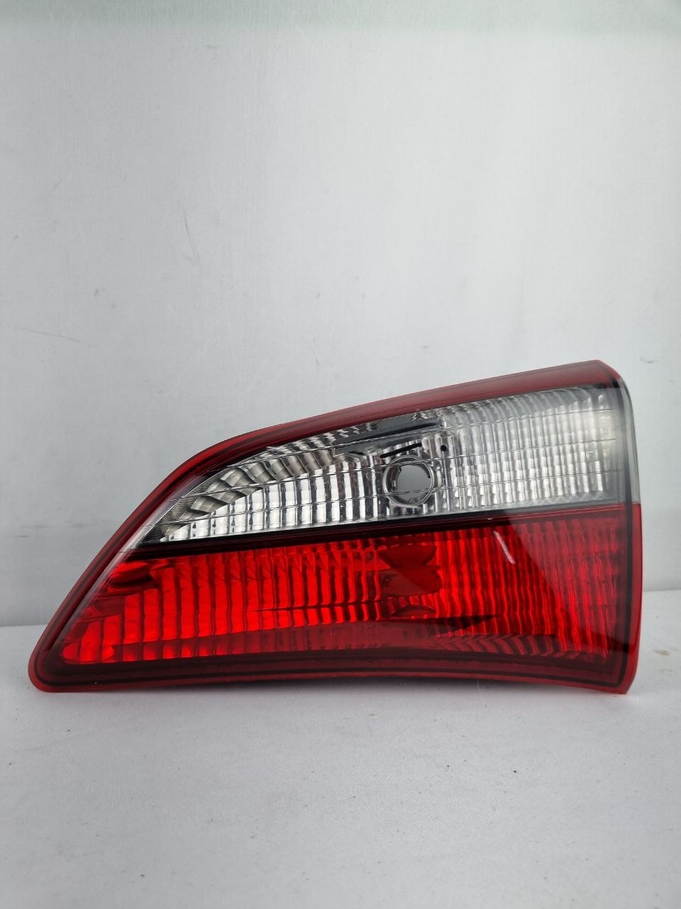 Lanterna Direita HB20 Hatch 2013/2019 Tampa Fume Original