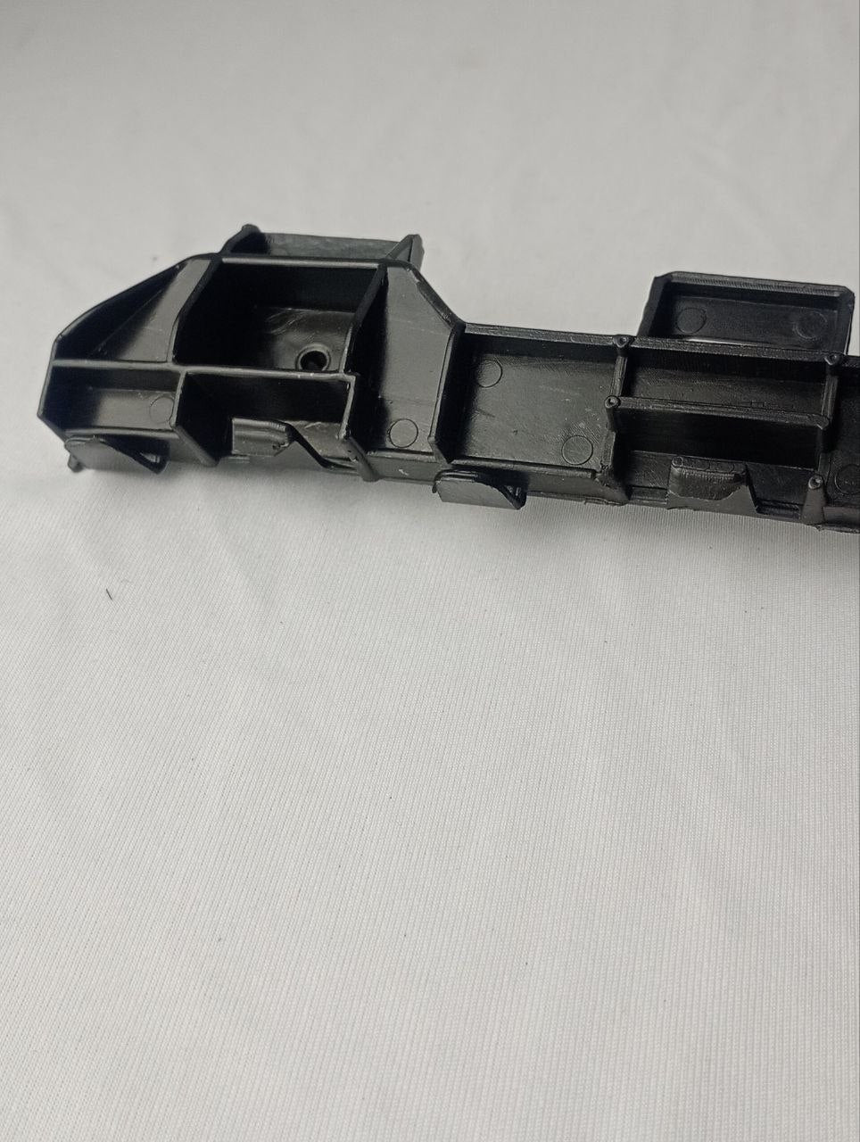 Guia Parachoque Dianteiro Esquerdo Honda City/HR-V 2014/2021 Novo