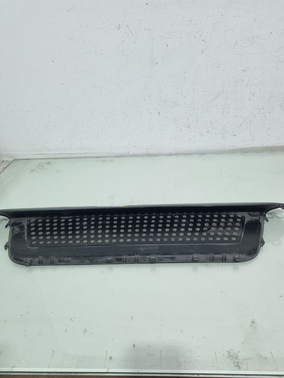 Pisante Parachoque Traseiro Volkswagen Amarok 2015/2019 Usado