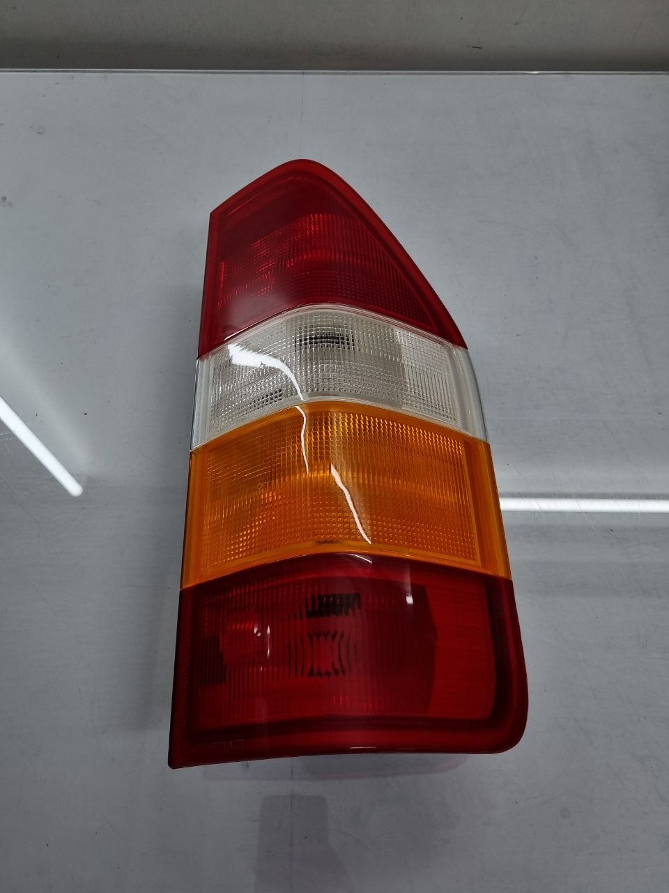 Lanterna Tras Dir Mercedes-Benz Sprinter 1997/2012