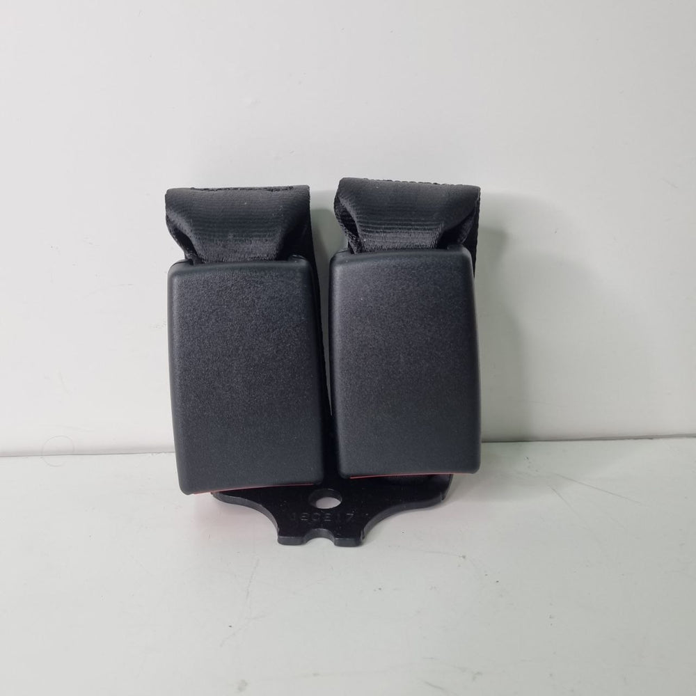 Cinto de Segurança Traseiro Fêmea Duplo VW Gol G5/G6 2008/2014 Novo