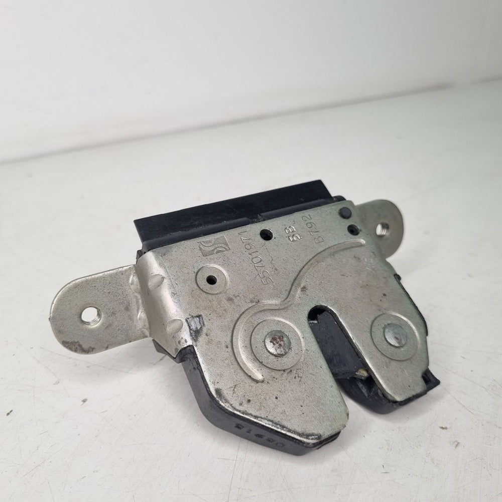 Fechadura Tampa Traseira Elétrica Fiat Idea 2011/2016
