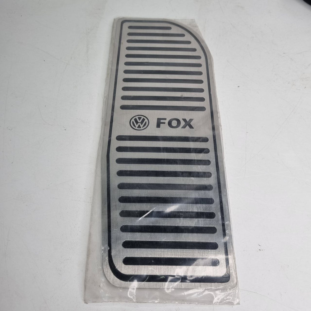 Descanso de Pé VW Fox 2003/2015 Novo
