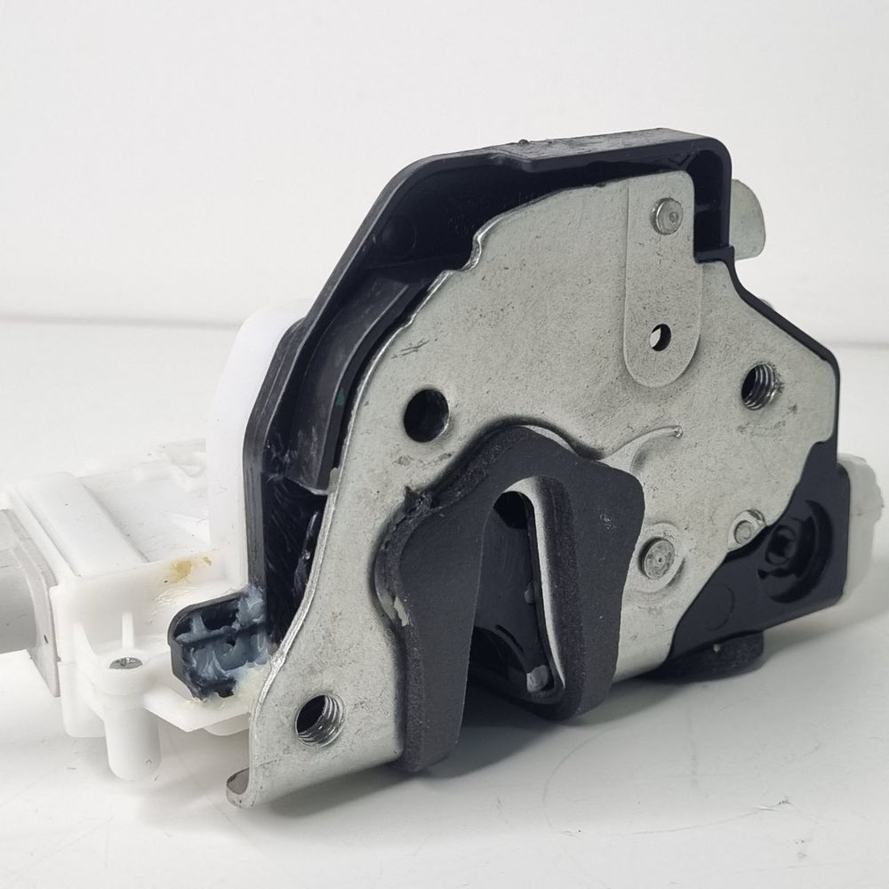 Fechadura Porta Traseira Esquerda VW Fox 2015/2021 Nova