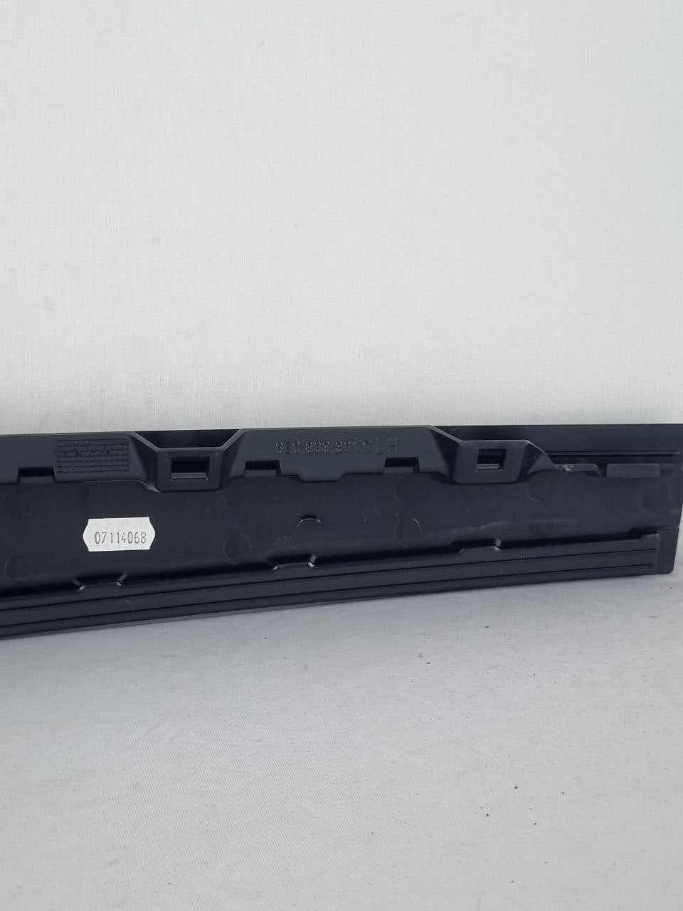 Moldura Porta Tras Esq Volkswagen Polo 2017/2024