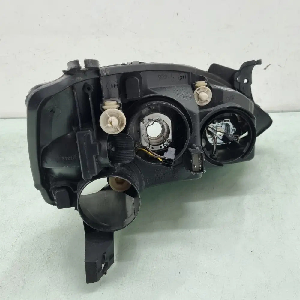 Farol Lado Esquerdo Chevrolet Montana Modelos 2004/2012