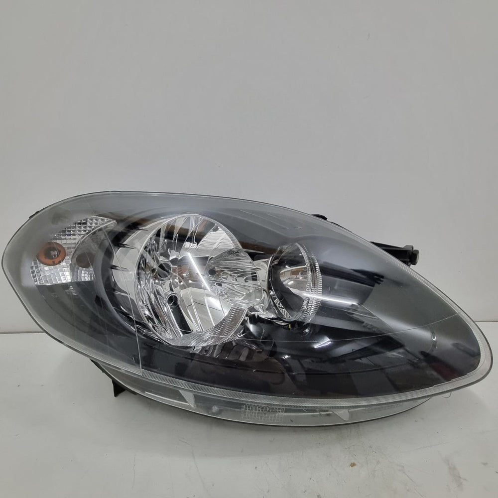 Farol Diant Dir Máscara Negra Fiat Palio 2013/2019