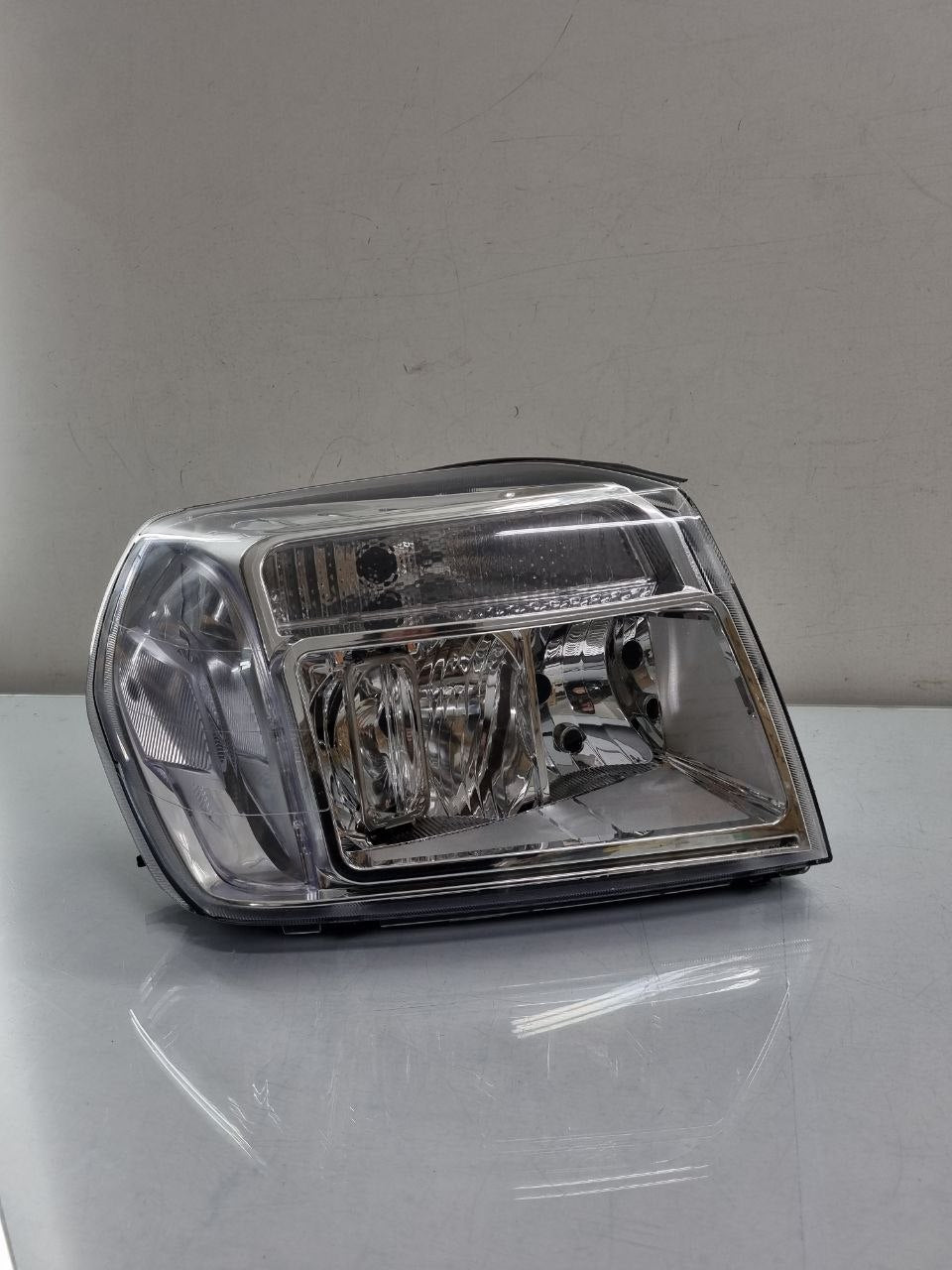 Farol Direito Ranger 2010/2012
