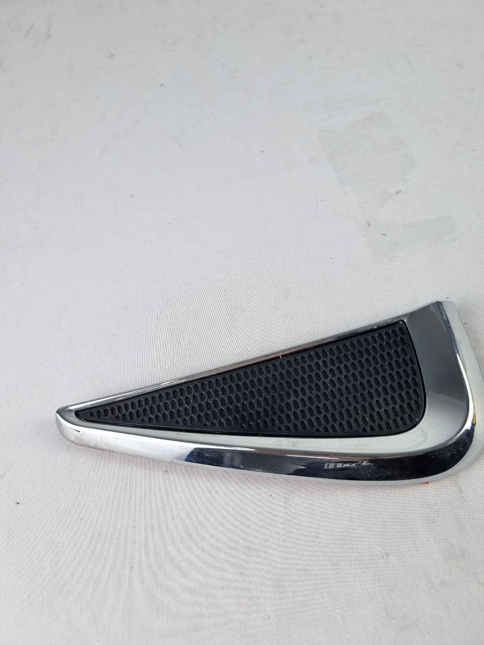 Moldura Cromada Paralama Diant Esq Fiat Palio Sporting 2012/2018