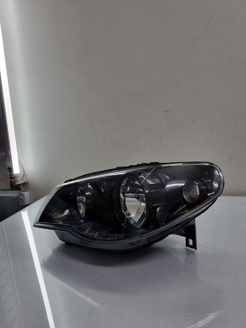 Farol Diant Esq Fiat Palio 2004/2007