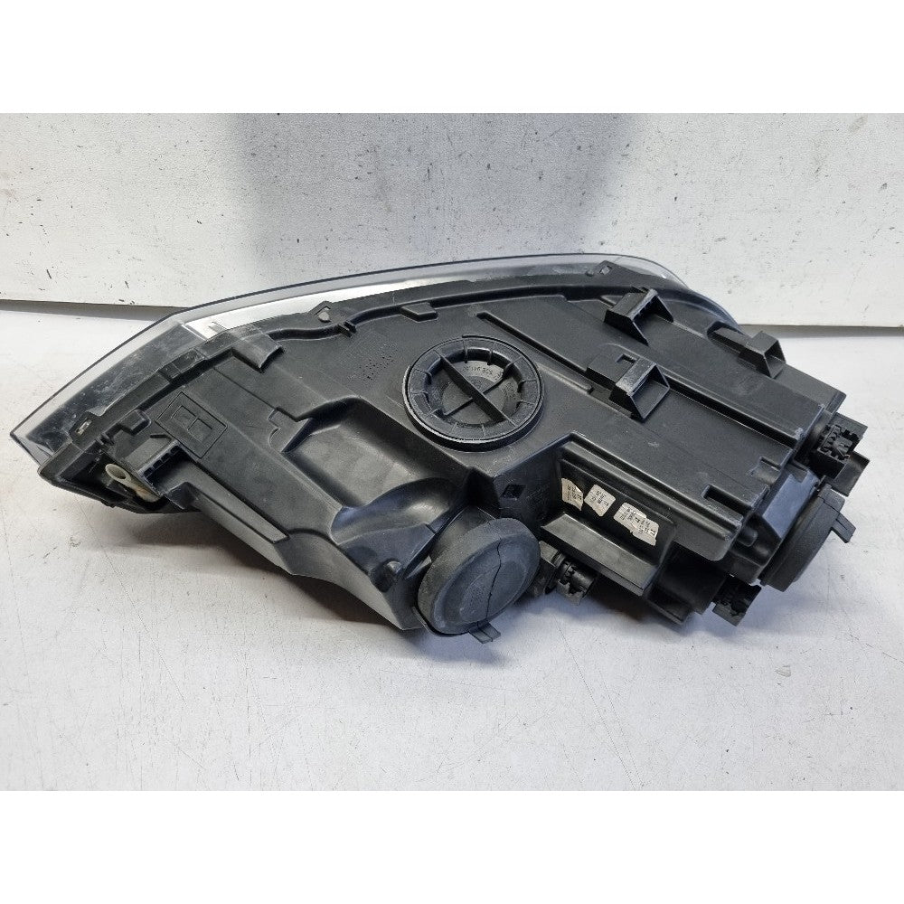 Farol Esquerdo Friso Cromado Volkswagen Polo 2017/2021 Usado