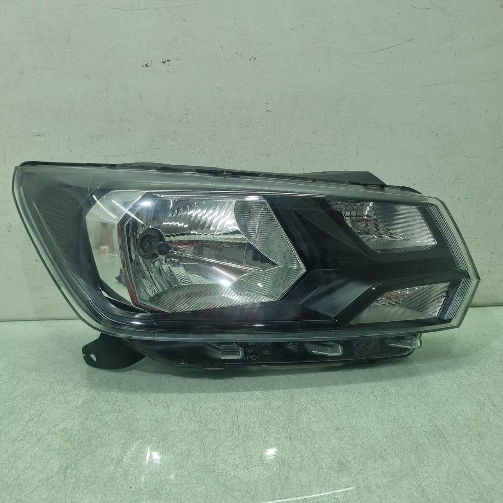 Farol direito Saveiro robust foco simples 18/23