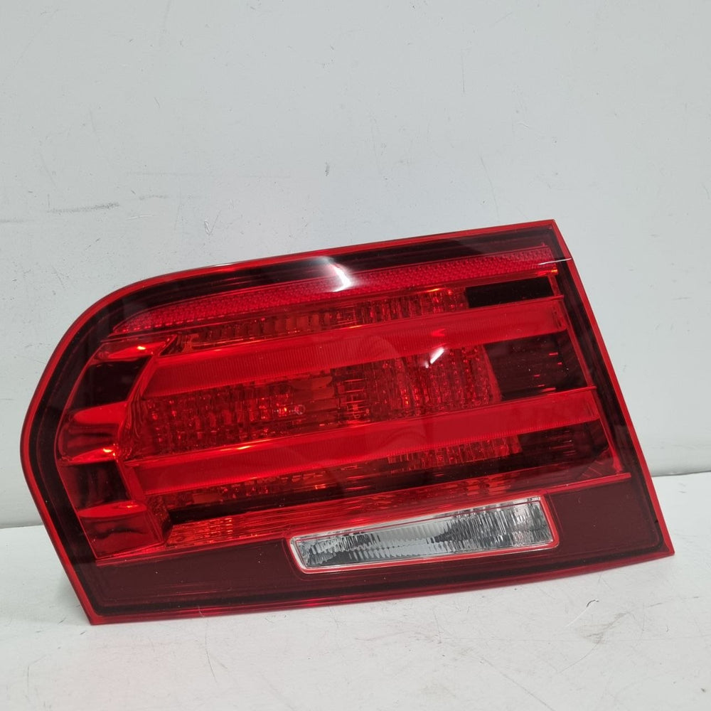 Lanterna Tras Esq Tampa BMW Serie 3 2012/2016