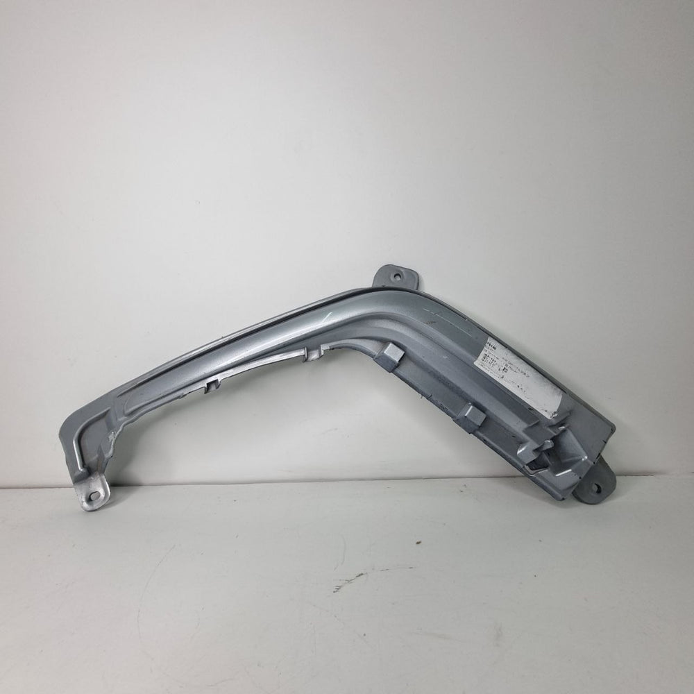 Moldura Farol Dianteiro Direito Peugeot 308 2007/2015 Nova