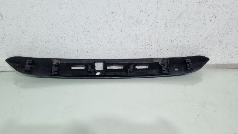 Acabamento Tampa Tras Renault Duster 2020/2023