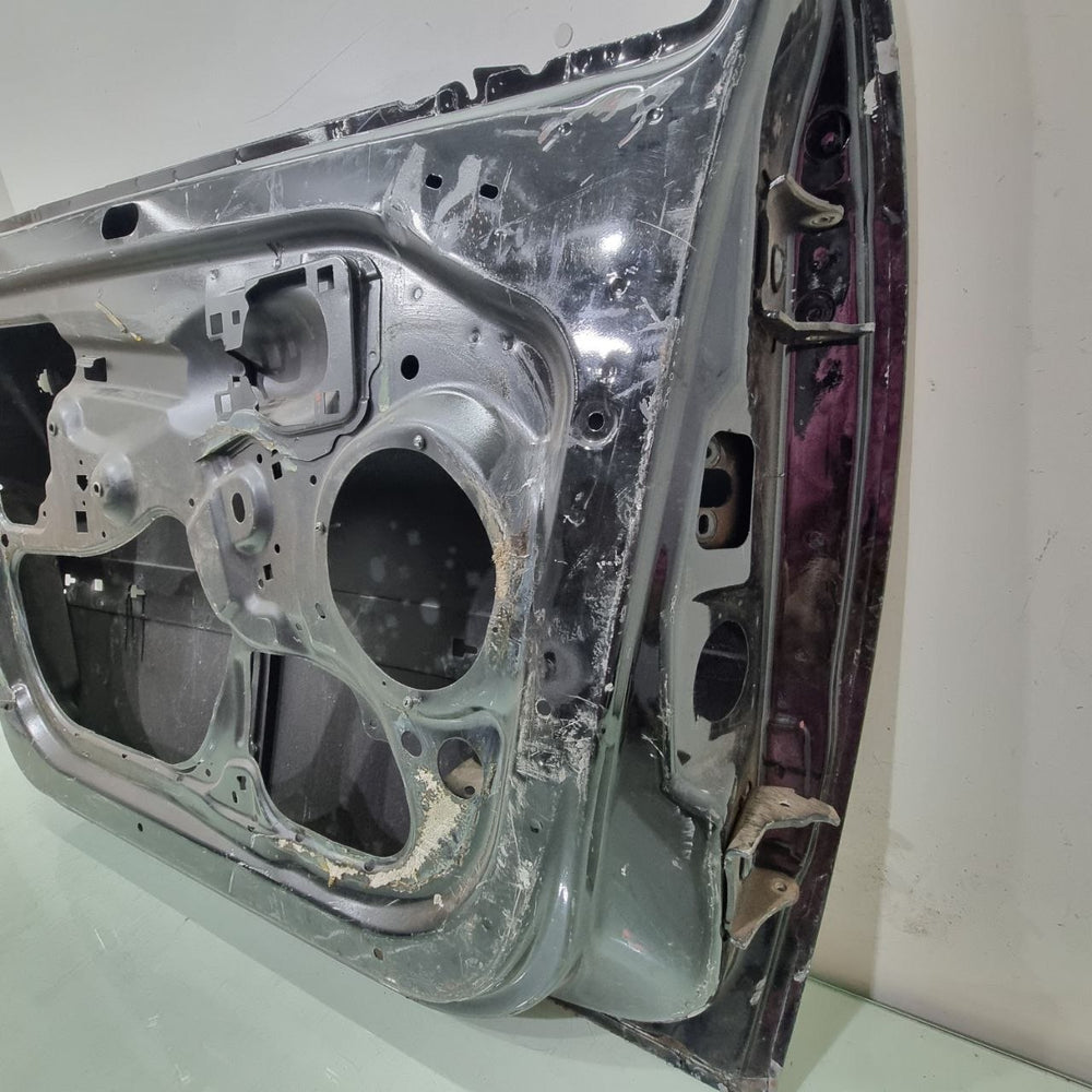 Porta Diant Dir VW Polo 2018/2023 Usada