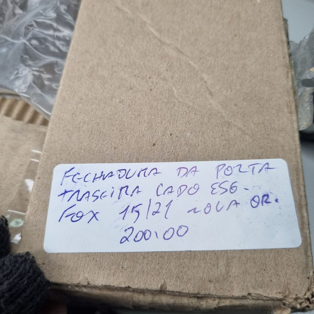 Fechadura Porta Traseira Esquerda VW Fox 2015/2021 Nova