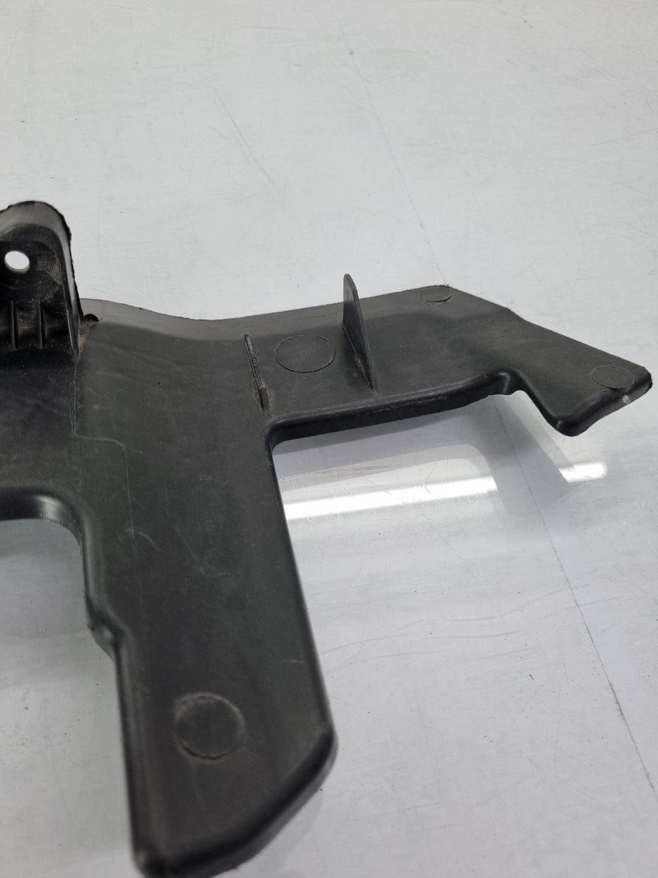 Defletor de Ar Lateral do Radiador Esq Volkswagen Gol Saveiro Voyage G5/G6/G7 2008/2016
