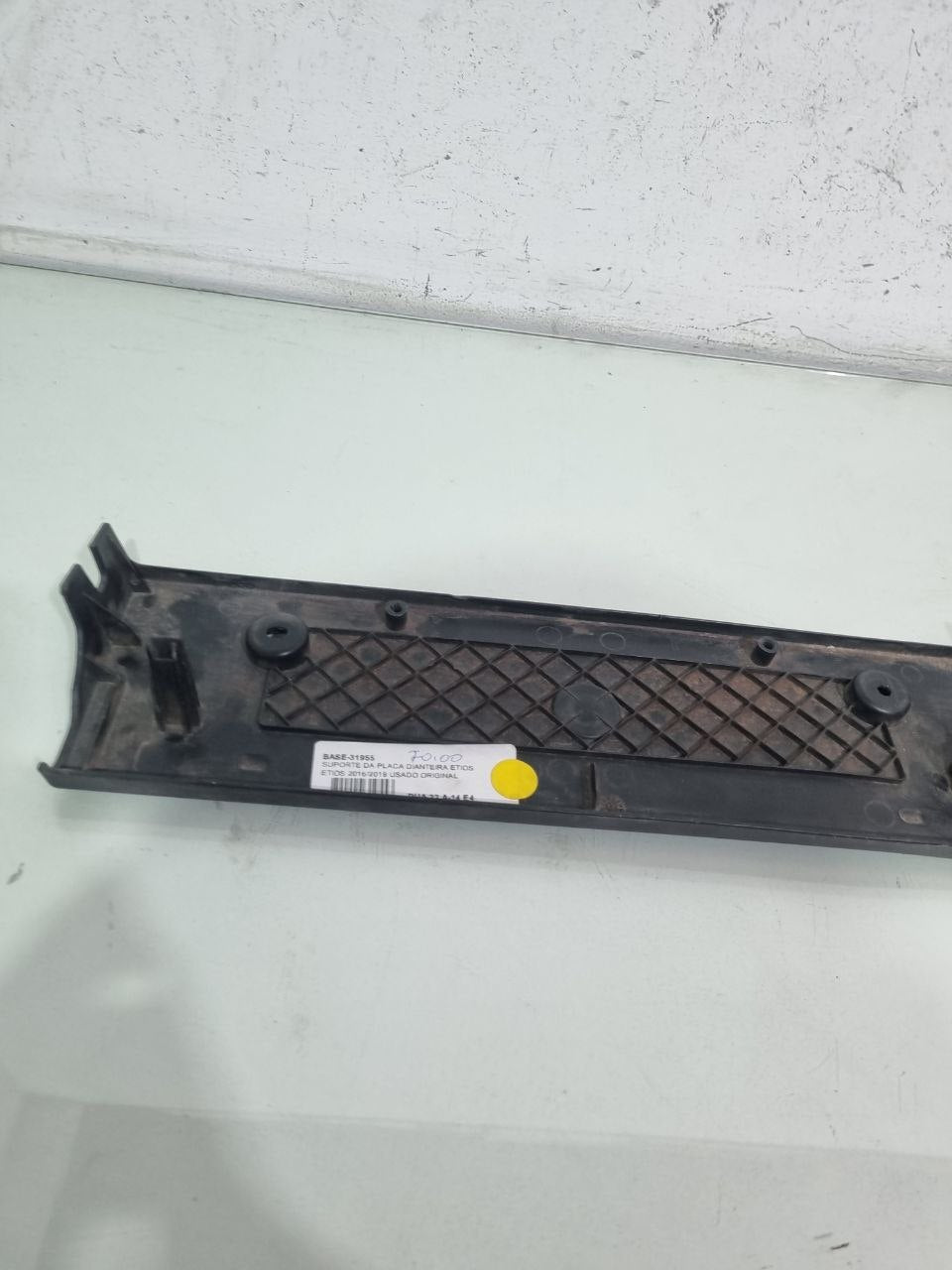 Suporte Placa Dianteiro Toyota Etios 2016/2019