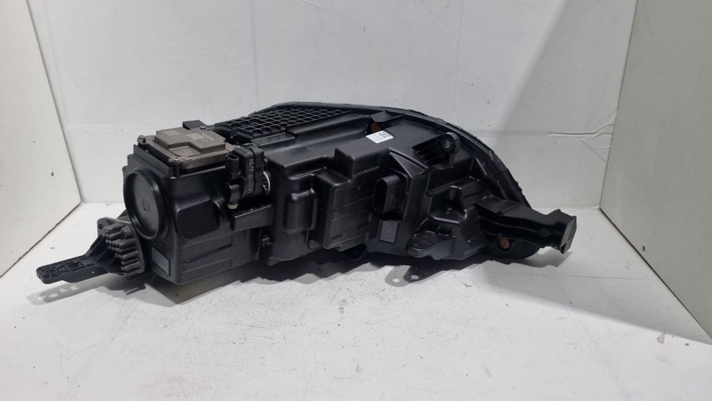 Farol Diant Dir Chery Tiggo 8 2024/2025