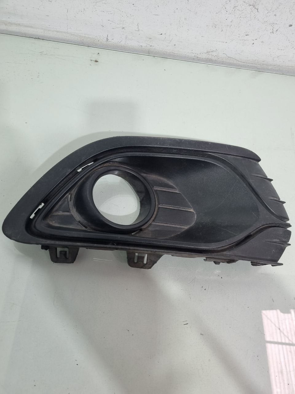 Moldura Milha Diant Dir Renault Sandero 2014/2019