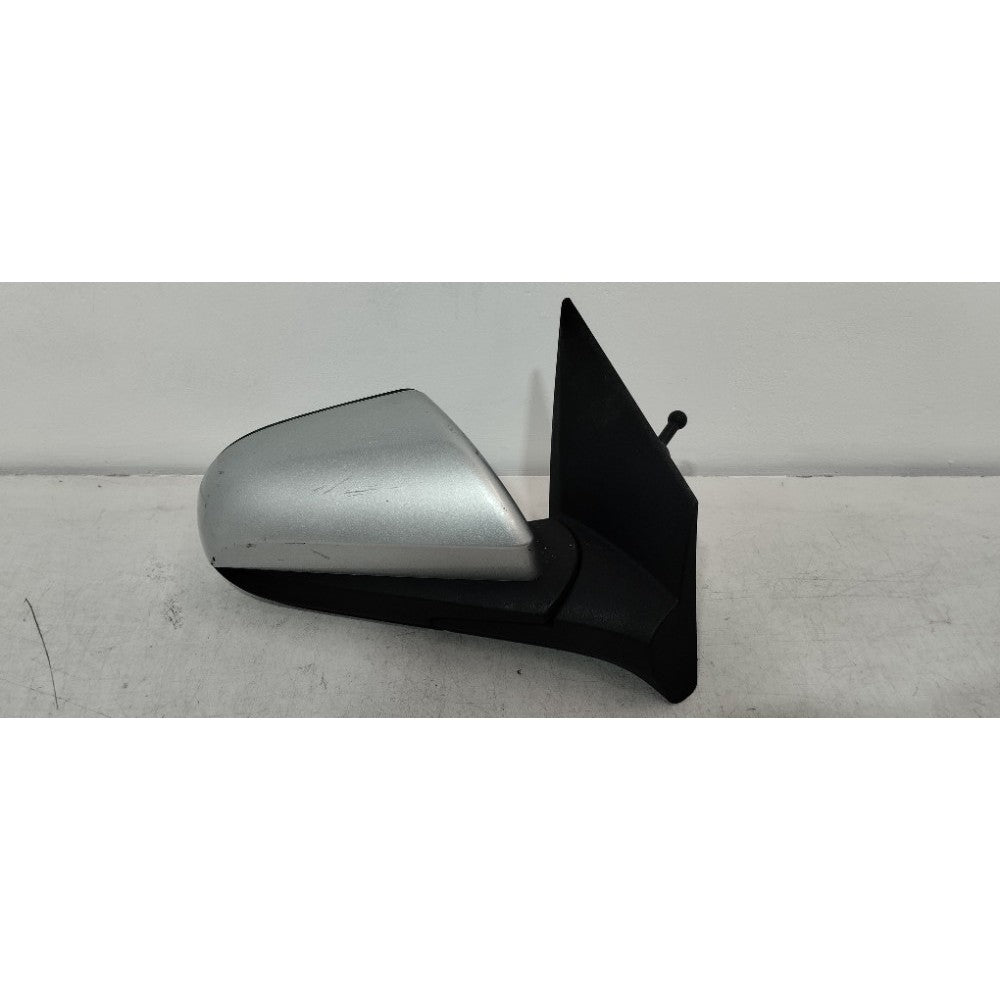 Retrovisor Direito Manual Chevrolet Onix 2013 Á 2018  Recup.