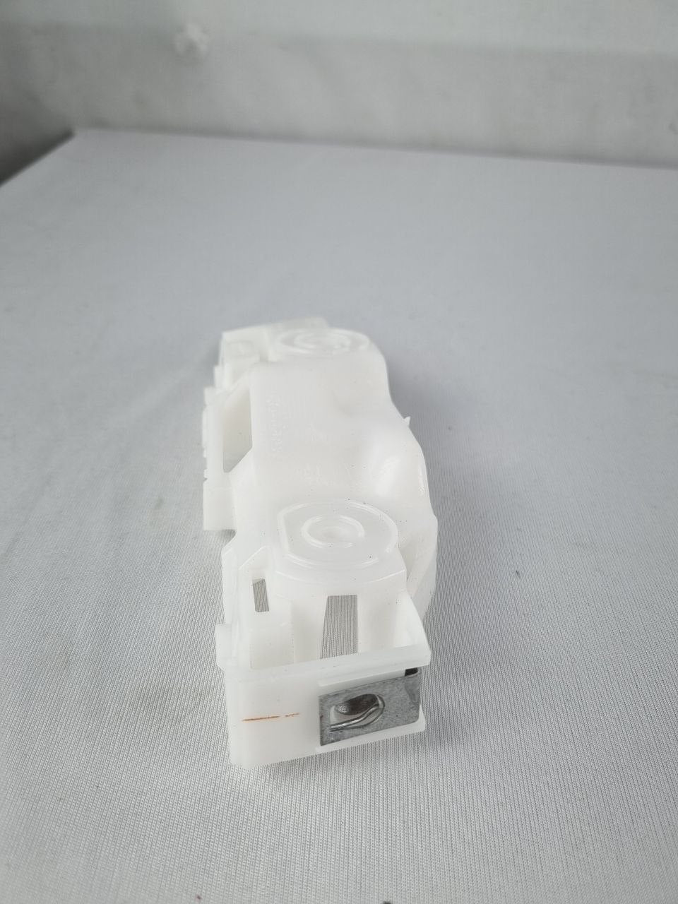 Suporte Para-choque Dianteiro Esquerdo Chevrolet Onix/Prisma 2013/2020 Novo