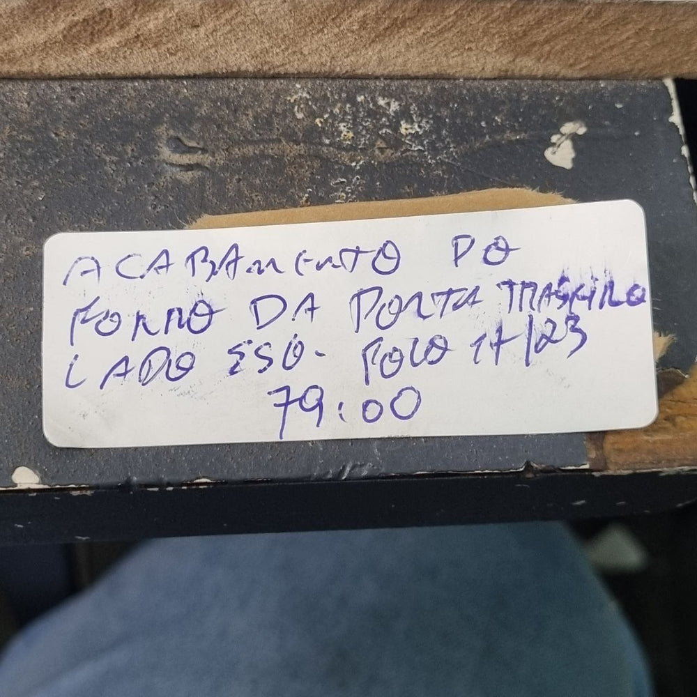 Acabamento Forno Porta Traseira Esq Volkswagen Polo 2017/2023 Novo