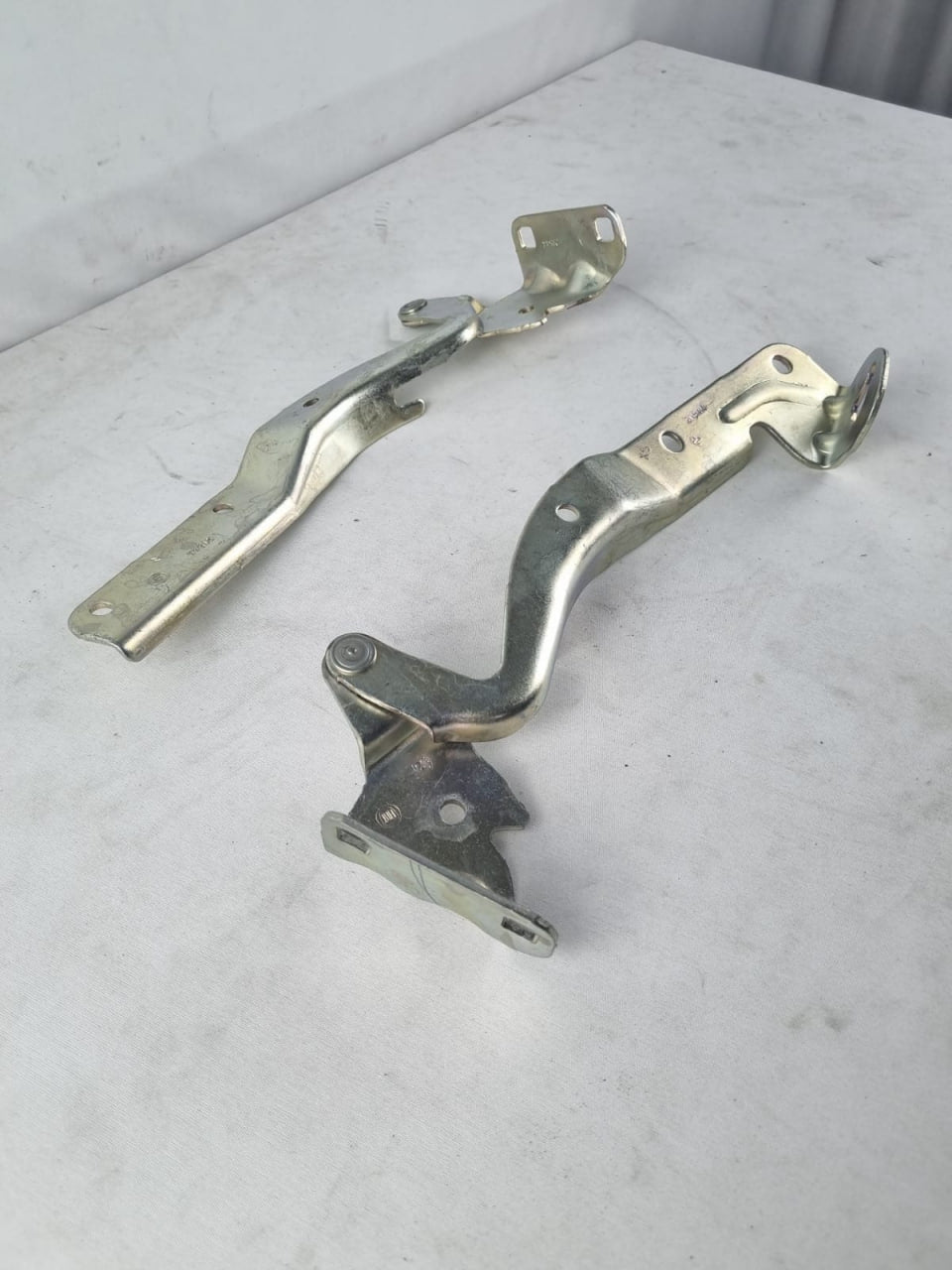 Par Dobradiça Capô Fiat Argo Cronos 2018/2025 Original Novo