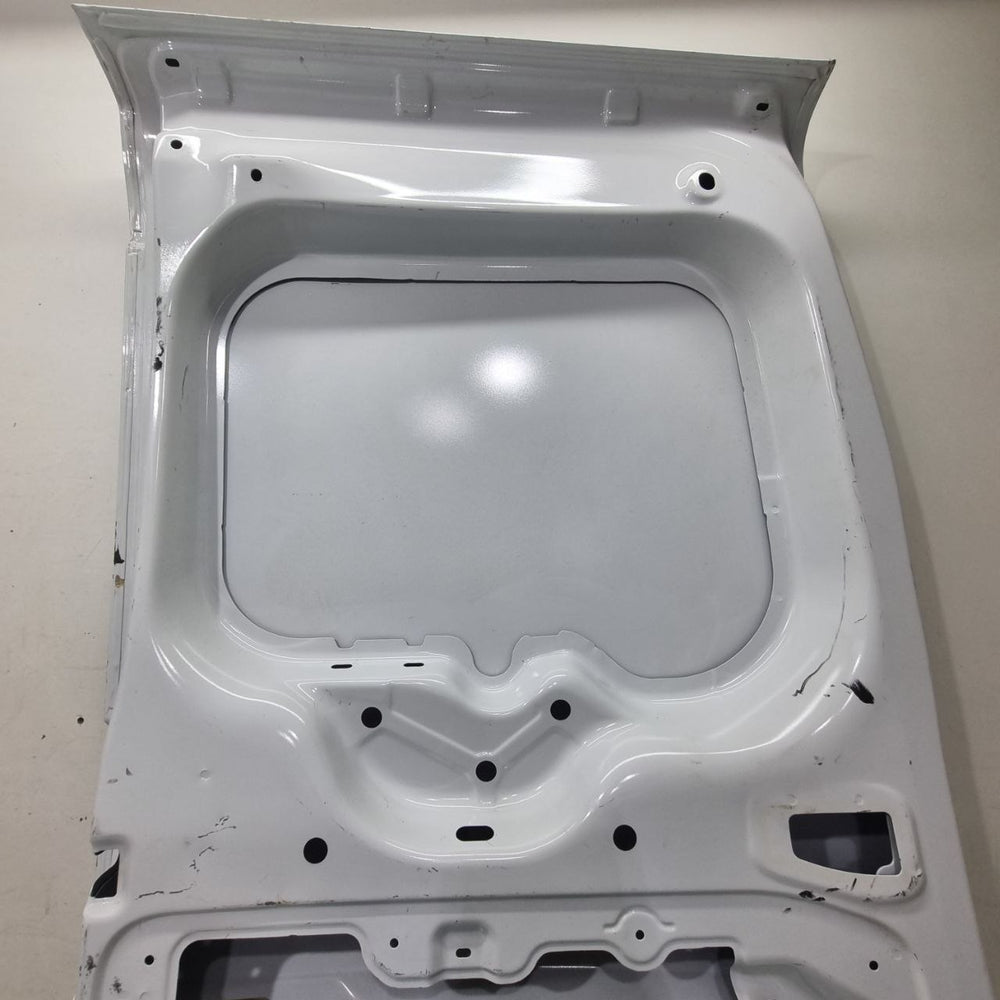 Porta Tras Esq Renault Kangoo 2013/2026 Usada