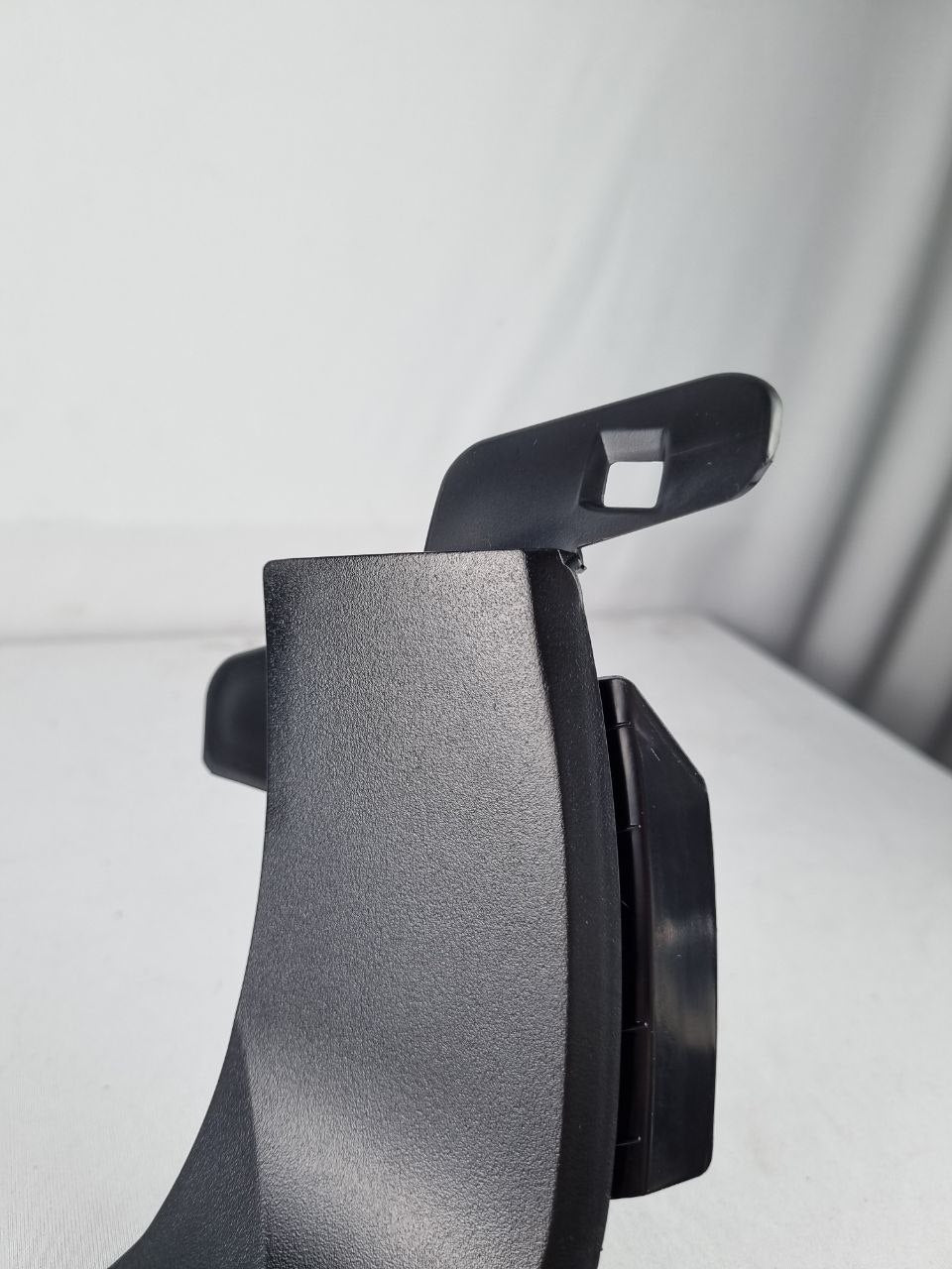 Friso Farol Diant Esq Chevrolet Sonic 2012/2014