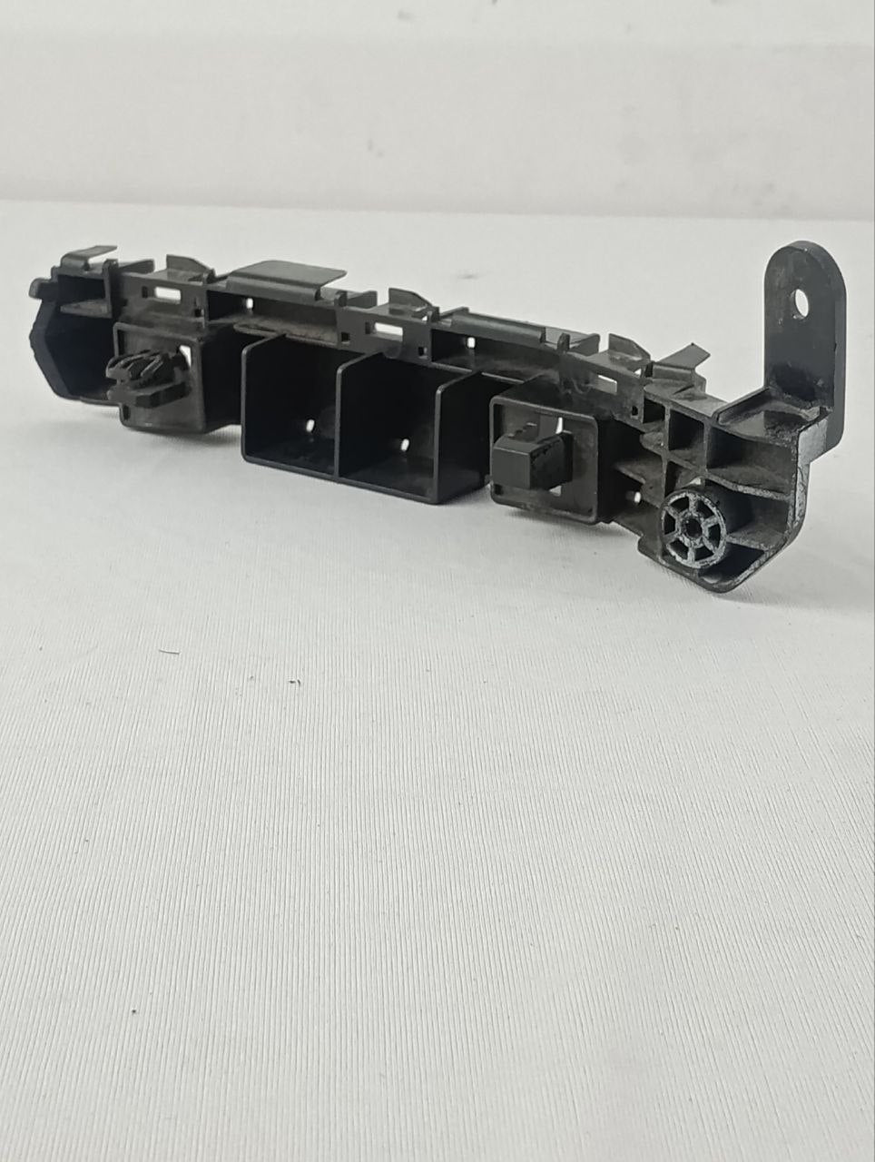 Suporte Guia Para-Choque Dianteiro Honda HR-V 2015/2021 Novo
