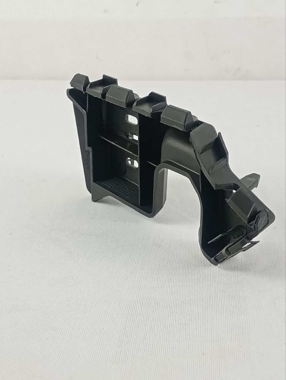 Guia Parachoque Dianteiro Esq Chevrolet Celta Prisma 2007/2012 Novo