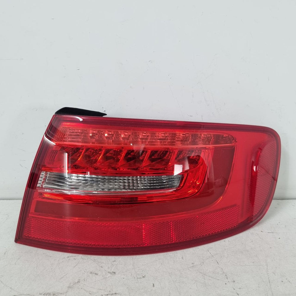 Lanterna Tras Dir Lateral LED Audi A4 2013/2016