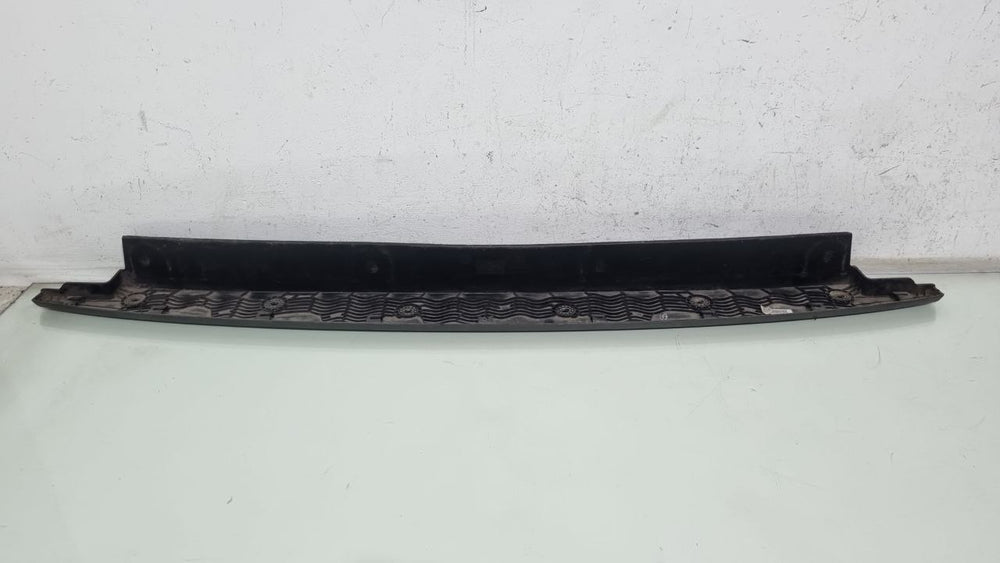Moldura Superior Tampa Tras Fiat Strada 2020/2023